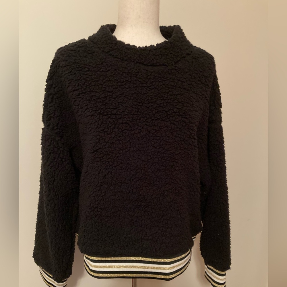 NWT. Nanette Lepore Pullover Sweater. Size XL
